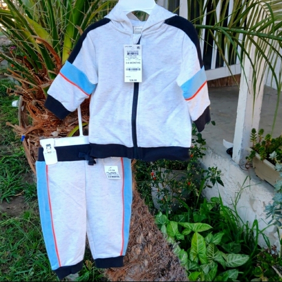 Bundle tommy hilfiger Carter's first impression 13 piece size 3-6 Months - Picture 5 of 12